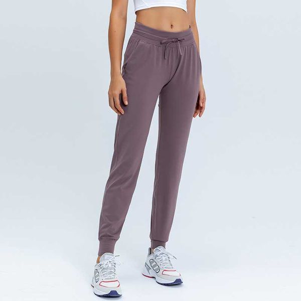 women l-31 outdoor sweatpants fitness yoga pants slim was thin joggers with front hand pockets casual track pants loose straight breathable, Black;white
women l-31 outdoor sweatpants fitness yoga pants slim was thin joggers with front hand pockets casual track pants loose straight breathable, Black;white