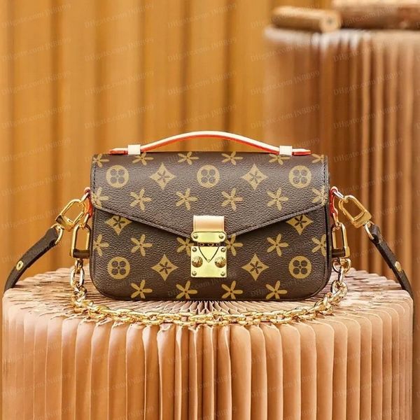 designer bag 10a quality womens genuine leather east west bag shoulder bags crossbody bag tote bag handbags wallets backpack with original b
designer bag 10a quality womens genuine leather east west bag shoulder bags crossbody bag tote bag handbags wallets backpack with original b