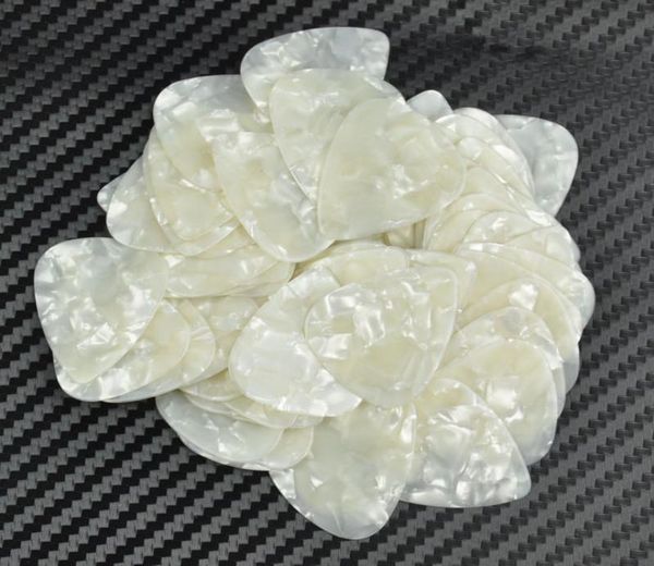 lots of 100 pcs medium 071mm guitar picks plectrums celluloid pearl white for acoustic guitar8875745
lots of 100 pcs medium 071mm guitar picks plectrums celluloid pearl white for acoustic guitar8875745