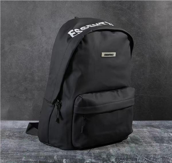 7a quality backpack bags fashion men's rucksack luxury designer men casual travel bag lapsingle flower m58644
7a quality backpack bags fashion men's rucksack luxury designer men casual travel bag lapsingle flower m58644