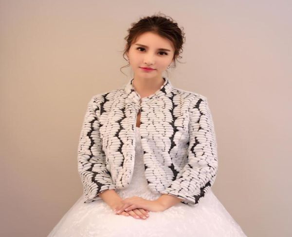 elegant 2019 high collar 34 long sleeves black white strips wedding jackets soft fur cloak fast delivery bolero whole w2537925
elegant 2019 high collar 34 long sleeves black white strips wedding jackets soft fur cloak fast delivery bolero whole w2537925