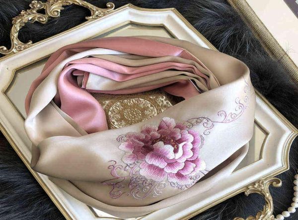flourishing peony chinese style silk embroidery scarf female mulberry cheongsam mother gift silk scarf shawl8096793, White
flourishing peony chinese style silk embroidery scarf female mulberry cheongsam mother gift silk scarf shawl8096793, White