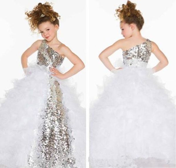 sparkling sequined one shoulder little girls pageant dresses with ruffles organza overskirt long prom formal gowns7613949, White;red
sparkling sequined one shoulder little girls pageant dresses with ruffles organza overskirt long prom formal gowns7613949, White;red