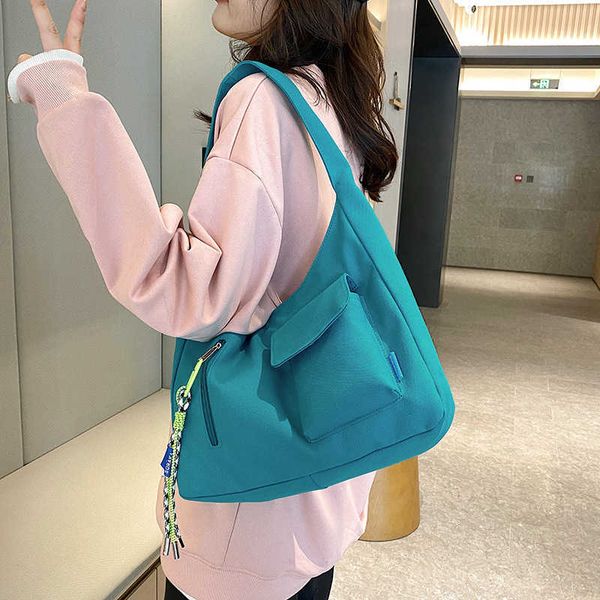 new women's bag large capacity tote bag women's fashion simple contrast shoulder bag casual commuter handbag
new women's bag large capacity tote bag women's fashion simple contrast shoulder bag casual commuter handbag