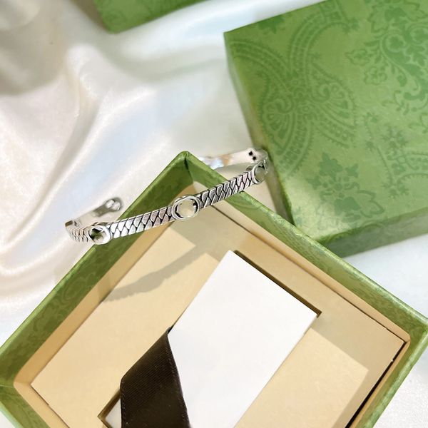 designer ggity bracelets luxury g logo charm bracelets women jewelry fashion chains pearl bracelet for party gifts daily wear kh02, Golden;silver
designer ggity bracelets luxury g logo charm bracelets women jewelry fashion chains pearl bracelet for party gifts daily wear kh02, Golden;silver