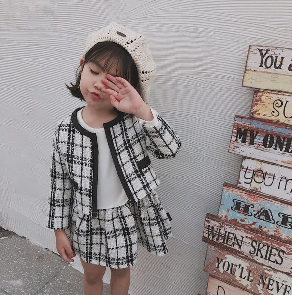 retail baby girl winter outfits 2pcs plaid suit set tracksuitscoatdress clothing sets infant kids designer tracksuits boutique 5832268, White
retail baby girl winter outfits 2pcs plaid suit set tracksuitscoatdress clothing sets infant kids designer tracksuits boutique 5832268, White