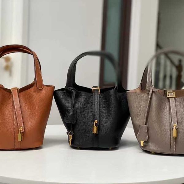 designer picotin lock bags baobao women's new 2023 fashion mom baocai basket bag one leather bucket litchi pattern handbag 0531
designer picotin lock bags baobao women's new 2023 fashion mom baocai basket bag one leather bucket litchi pattern handbag 0531