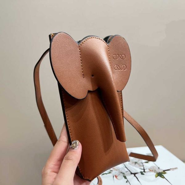 shoulder bags designer phone bag lowe new pure leather solid color elephant mini crossbody wallet fashionable and versatile super cute
shoulder bags designer phone bag lowe new pure leather solid color elephant mini crossbody wallet fashionable and versatile super cute