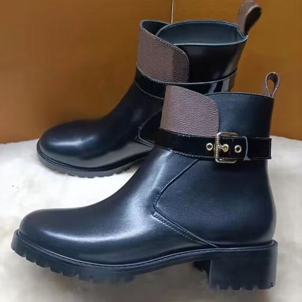 autumn winter martin boots woman flat bottom travel belt buckle 100% leather lady letter black ankle boot soft cowhide women designer shoes
autumn winter martin boots woman flat bottom travel belt buckle 100% leather lady letter black ankle boot soft cowhide women designer shoes