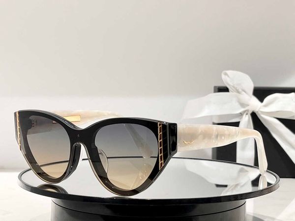 designer sunglasses fashion high-end luxury for men women shading uv protection polarized glasses trendy gift with box very nice 0702, White;black
designer sunglasses fashion high-end luxury for men women shading uv protection polarized glasses trendy gift with box very nice 0702, White;black