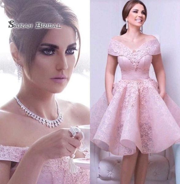 2020 off shoulder a line homecoming dress sleeveless custom made prom dresses formal party cocktail wear lace knee length4725726, Black
2020 off shoulder a line homecoming dress sleeveless custom made prom dresses formal party cocktail wear lace knee length4725726, Black