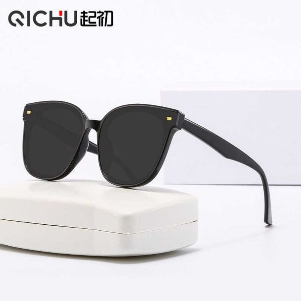 2023gm fashion versatile women's sunglasses ins net red same type anti ultraviolet sunglasses men, White;black
2023gm fashion versatile women's sunglasses ins net red same type anti ultraviolet sunglasses men, White;black