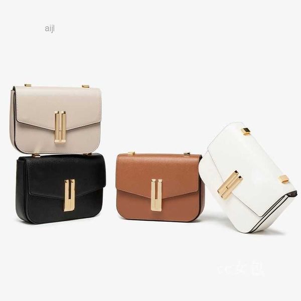 designer bag demeril vancouver small fashion square female summer versatile new high texture single shoulder messenger tofu
designer bag demeril vancouver small fashion square female summer versatile new high texture single shoulder messenger tofu