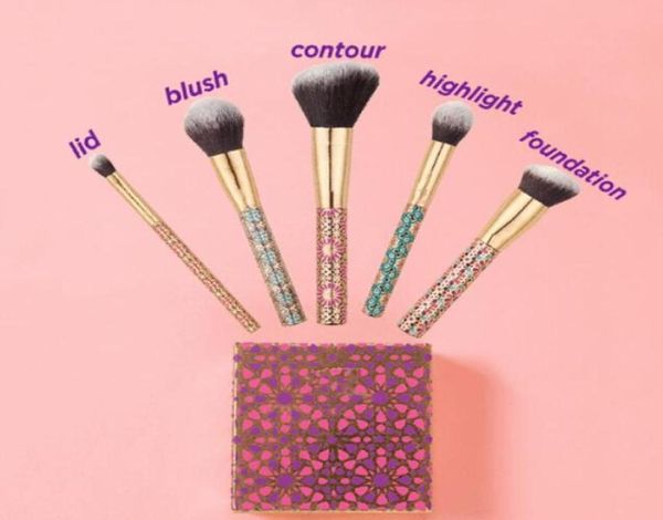 test holiday limited makeup tools set artful accessories brush set 5pcs sets fast multifunction tools kit9032873
test holiday limited makeup tools set artful accessories brush set 5pcs sets fast multifunction tools kit9032873