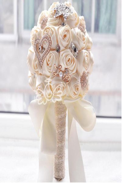handmade rose new bridal bouquet wedding accessories brooch crystal pearl wedding bouquet holding flowers4353692
handmade rose new bridal bouquet wedding accessories brooch crystal pearl wedding bouquet holding flowers4353692