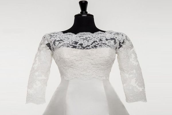 wedding jacket with sleeves 2019 boat neck appliqued lace bridal jacket bolero 34 sleeves buttons back custom made4992606, White
wedding jacket with sleeves 2019 boat neck appliqued lace bridal jacket bolero 34 sleeves buttons back custom made4992606, White