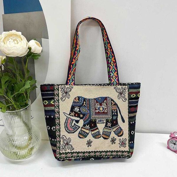 new national embroidery handbag literature simple shoulder bag women's large capacity canvas handbag
new national embroidery handbag literature simple shoulder bag women's large capacity canvas handbag