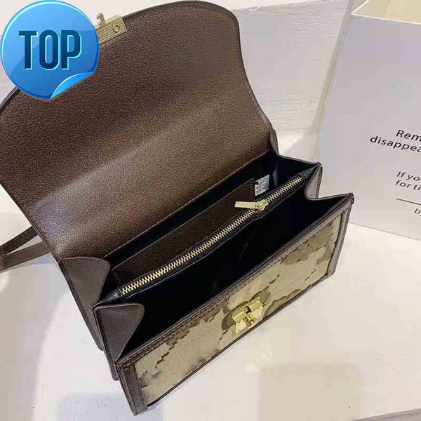 factory direct sale 2023 new g family hand women's letter one shoulder msenger bag versatile small square designer
factory direct sale 2023 new g family hand women's letter one shoulder msenger bag versatile small square designer