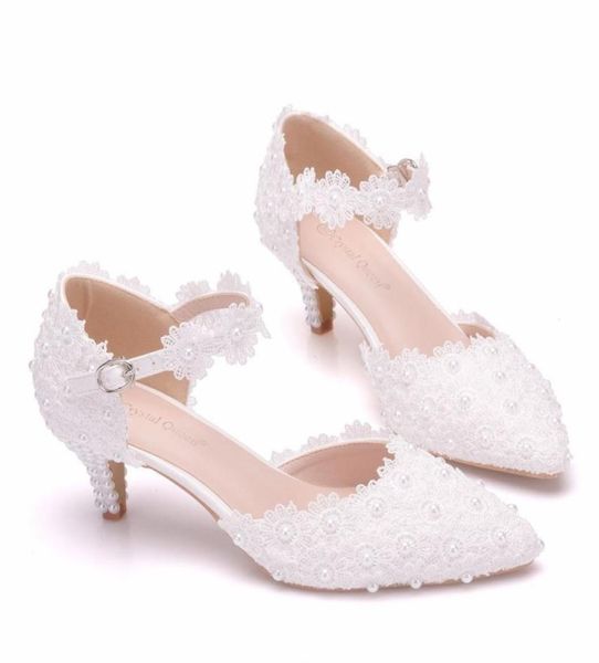 5 cm shoe heel whitepink lace flower wedding shoes strap bride039s shoes and pointy head for bridal shoes4275286, Black
5 cm shoe heel whitepink lace flower wedding shoes strap bride039s shoes and pointy head for bridal shoes4275286, Black