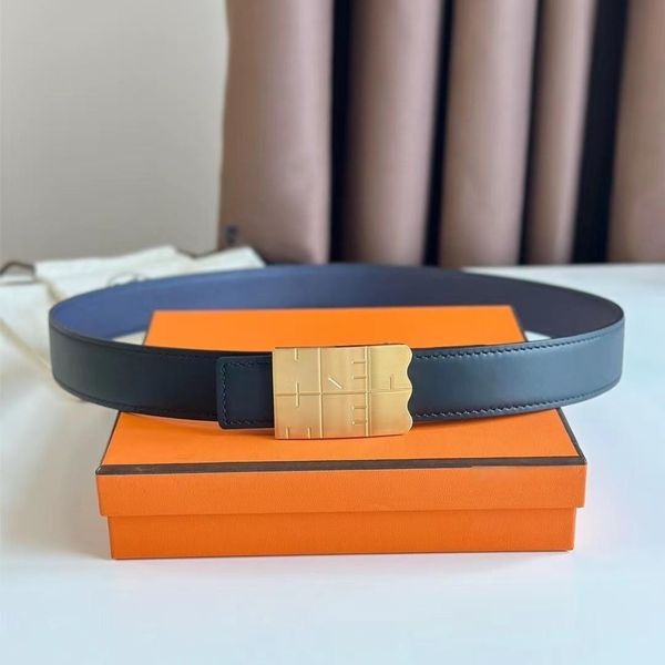 classics men belts designer mens and woman fashion togo leather classic reversible belt black brown h gold silver buckles 38cm ht02
classics men belts designer mens and woman fashion togo leather classic reversible belt black brown h gold silver buckles 38cm ht02