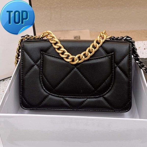 women's brand designers shoulder bags fashion classic solid leather envelope portable crossbody bag factory direct sales
women's brand designers shoulder bags fashion classic solid leather envelope portable crossbody bag factory direct sales