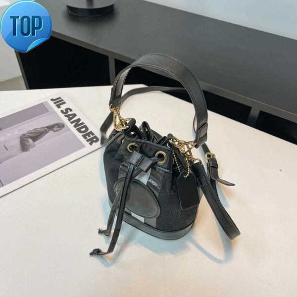 brand designer bags handbag shoulder bag tote bag mini bucket women's cross satchel drawcord 2023 new style color contrast canvas shoul
brand designer bags handbag shoulder bag tote bag mini bucket women's cross satchel drawcord 2023 new style color contrast canvas shoul