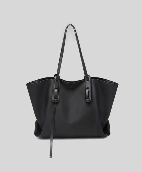 tote bag light luxury child mother bag women's bag new fashion versatile large capacity handheld shoulder bag canvas big bag
tote bag light luxury child mother bag women's bag new fashion versatile large capacity handheld shoulder bag canvas big bag