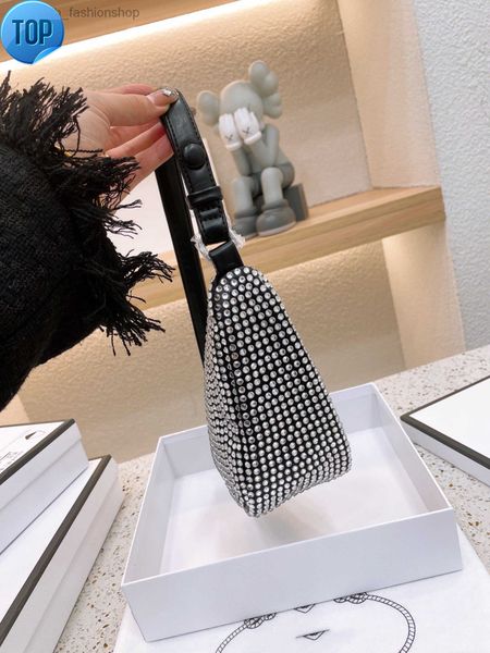 designer bags digners triangular covered in s diamante luxury fashion hand for girls digner hobo shoulder bag vintage handbag foumas factory
designer bags digners triangular covered in s diamante luxury fashion hand for girls digner hobo shoulder bag vintage handbag foumas factory