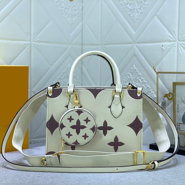 designer handbag luxury shoulder bag full leather embossed crossbody shoulder bag embossed in soft grained cowhide mommy bag double shoulder
designer handbag luxury shoulder bag full leather embossed crossbody shoulder bag embossed in soft grained cowhide mommy bag double shoulder