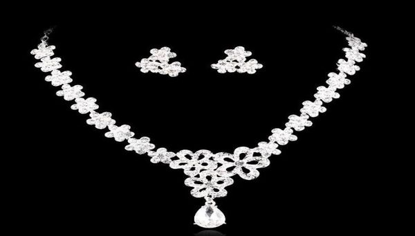 necklace and earring crystal bridal jewelry silver plated necklace diamond earrings wedding jewellery sets for bride bridesmaids w5547103, White
necklace and earring crystal bridal jewelry silver plated necklace diamond earrings wedding jewellery sets for bride bridesmaids w5547103, White