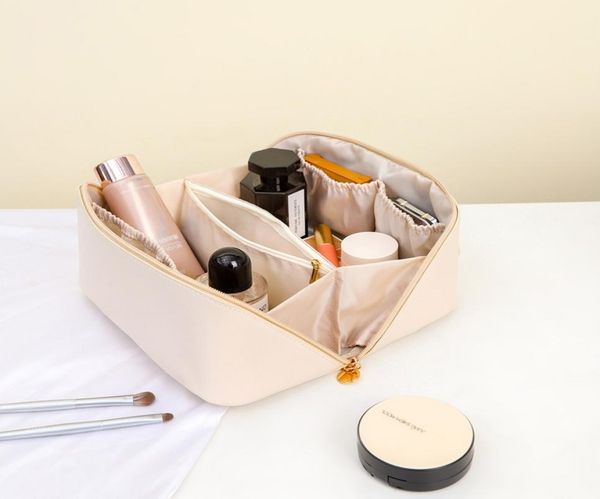 large capacity travel cosmetic bag portable pu leather makeup pouch women waterproof bathroom washbag multifunction toiletry kit1008069
large capacity travel cosmetic bag portable pu leather makeup pouch women waterproof bathroom washbag multifunction toiletry kit1008069