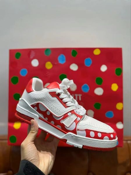 luxury trainers shoes lace-up fashion sneakers for men and women big-name sneakers low casual sneakers sneakers three color options size 6-1, Black
luxury trainers shoes lace-up fashion sneakers for men and women big-name sneakers low casual sneakers sneakers three color options size 6-1, Black