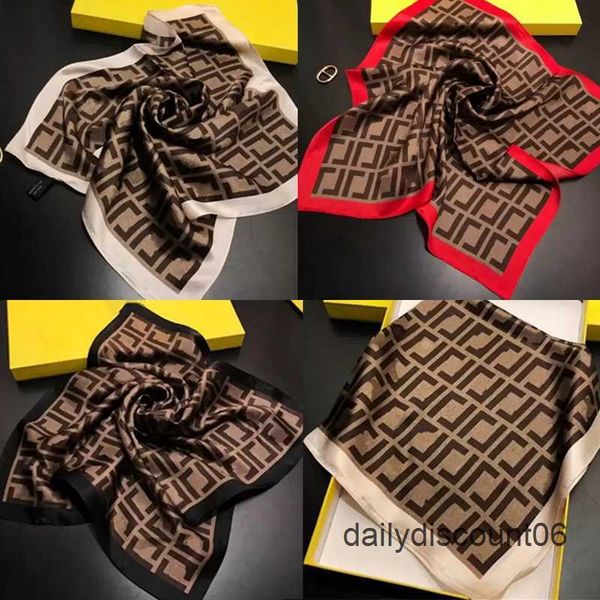 2023 summer day designer woman silk scarf fashion letter headband luxury brand small travel variable headscarf accessories activity gift, Blue;gray
2023 summer day designer woman silk scarf fashion letter headband luxury brand small travel variable headscarf accessories activity gift, Blue;gray