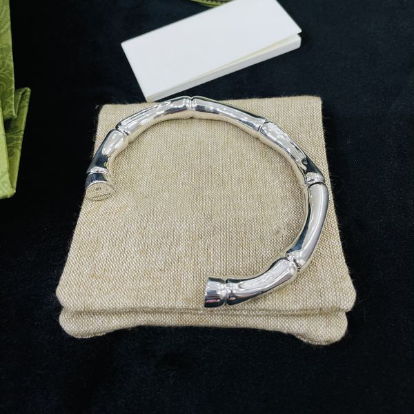 designer ggity bracelets luxury g logo charm bracelets women jewelry fashion chains pearl bracelet for party gifts daily wear kh01, Golden;silver
designer ggity bracelets luxury g logo charm bracelets women jewelry fashion chains pearl bracelet for party gifts daily wear kh01, Golden;silver