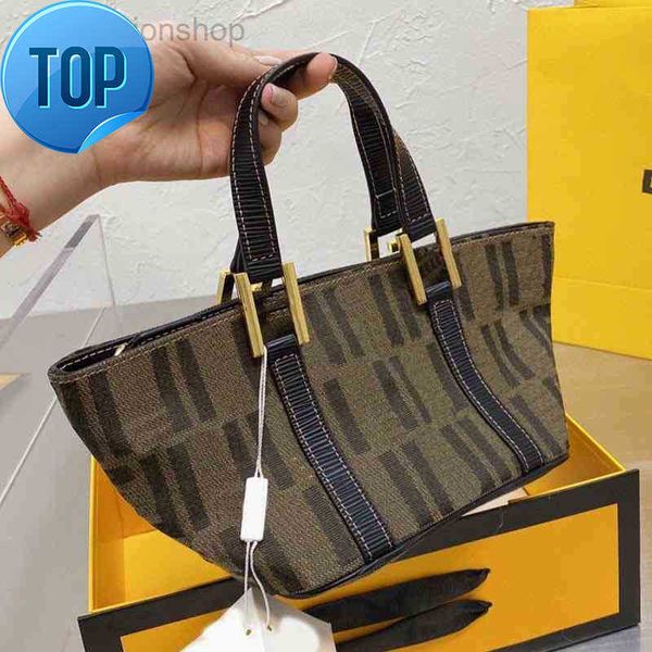 designer bags vintage tote women letter print handbag shoulder packs leather digner crossbody female purs factory direct sale promotion
designer bags vintage tote women letter print handbag shoulder packs leather digner crossbody female purs factory direct sale promotion