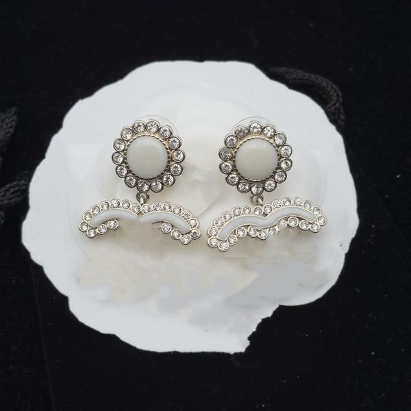 fashion stud earrings woman luxury designer channel earring multi colors c letter jewelry women ccity wedding gifts kx17e, Golden
fashion stud earrings woman luxury designer channel earring multi colors c letter jewelry women ccity wedding gifts kx17e, Golden