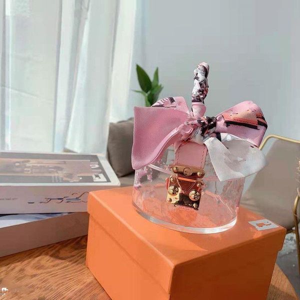 ms 2021 jelly female clutch quality handbag transparent beach letter box bag purses high evening clutches ladies hand fashion package woman
ms 2021 jelly female clutch quality handbag transparent beach letter box bag purses high evening clutches ladies hand fashion package woman