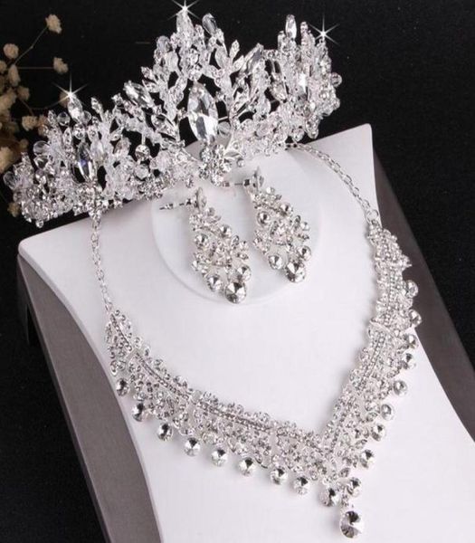 luxury designer jewelry sets for bride wedding party crystal crowns necklace earring sets headbands shining rhinestone headpieces 1512624, White
luxury designer jewelry sets for bride wedding party crystal crowns necklace earring sets headbands shining rhinestone headpieces 1512624, White