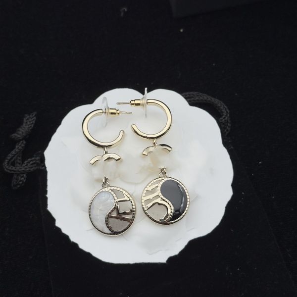 fashion stud earrings woman luxury designer channel earring multi colors c letter jewelry women ccity wedding gifts kx17d, Golden
fashion stud earrings woman luxury designer channel earring multi colors c letter jewelry women ccity wedding gifts kx17d, Golden