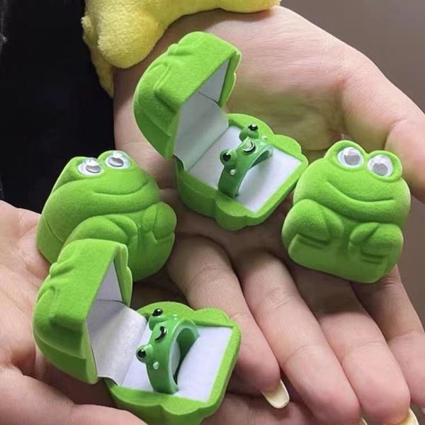 jewelry boxes cute green velvet frog rings box jewelry display case holder boxes wedding jewelry organizer engagement ring case 230701, Black;white
jewelry boxes cute green velvet frog rings box jewelry display case holder boxes wedding jewelry organizer engagement ring case 230701, Black;white
