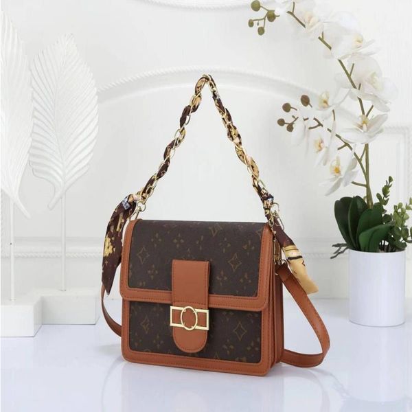 sacoche women leather designer hasp handbag bags underarm tote purses shoulder dauphine chain crossbody messenger flip wallet bag dauphines
sacoche women leather designer hasp handbag bags underarm tote purses shoulder dauphine chain crossbody messenger flip wallet bag dauphines