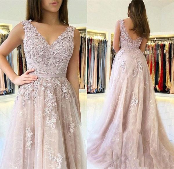 2019 elegant vneck sleeveless ruffle applique lace prom dresses ribbons zipper back sweep train evening gown3194651, Black;red
2019 elegant vneck sleeveless ruffle applique lace prom dresses ribbons zipper back sweep train evening gown3194651, Black;red