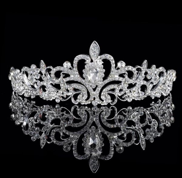 shining beaded crystals wedding crowns bridal crystal veil tiara crown headband hair accessories party wedding tiara8647288, Silver
shining beaded crystals wedding crowns bridal crystal veil tiara crown headband hair accessories party wedding tiara8647288, Silver