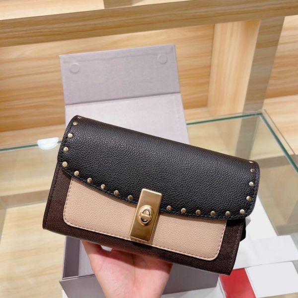 7a designer handbags shoulder luxurys bags metal chain gold silver women handbag genuine leather bag flip cover diagonal messenger crossbody
7a designer handbags shoulder luxurys bags metal chain gold silver women handbag genuine leather bag flip cover diagonal messenger crossbody