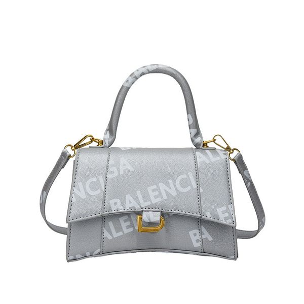 2023 new fashion women shoulder bags puleather purse luxury designer women handbags crossbody bag
2023 new fashion women shoulder bags puleather purse luxury designer women handbags crossbody bag