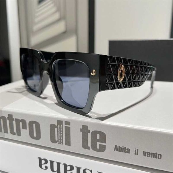 women's and men's sunglasses channel glasses designer fashion sunglasses uv glass lenses and leather shell texture sunglasses 6 co, White;black
women's and men's sunglasses channel glasses designer fashion sunglasses uv glass lenses and leather shell texture sunglasses 6 co, White;black
