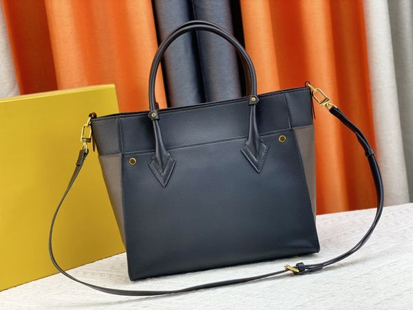 luxurys designer tote bag womens on my side handbags shoulder bags quality leather flower letters two-tone crossbody ladies fashion evening
luxurys designer tote bag womens on my side handbags shoulder bags quality leather flower letters two-tone crossbody ladies fashion evening