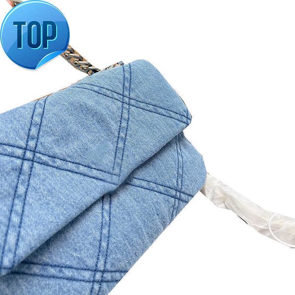 brand designers shoulder bags 2023 fashion two-tone classic clamshell texture metal chain handbag portable cross-body factory direct sales
brand designers shoulder bags 2023 fashion two-tone classic clamshell texture metal chain handbag portable cross-body factory direct sales
