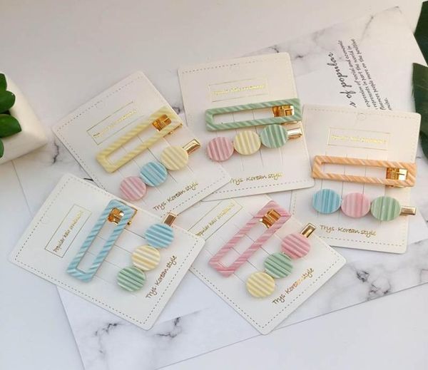 2020 new fashion women hair clips sweet acrylic girls designer hair clips princess barrettes hair accessories for women bb clip 2p4934424, Slivery;white
2020 new fashion women hair clips sweet acrylic girls designer hair clips princess barrettes hair accessories for women bb clip 2p4934424, Slivery;white