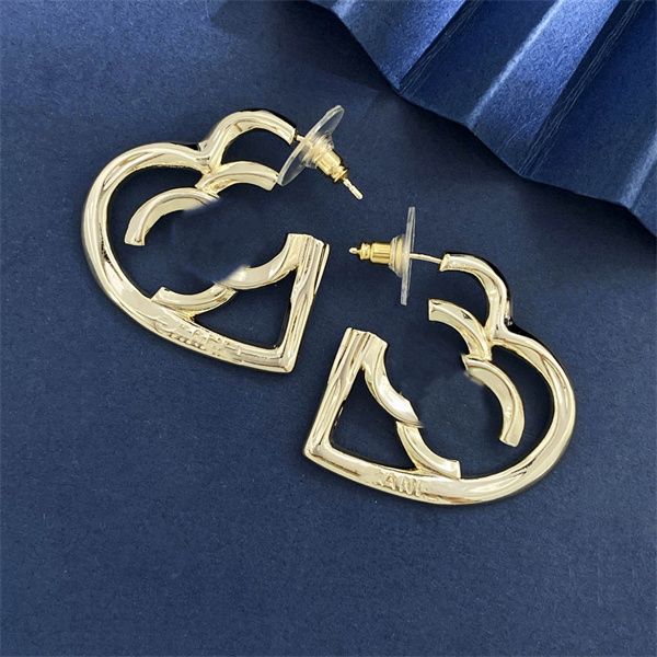 20 style luxury letter heart-shaped c earring designer ccity stud earing women party pearl gold earrings woman accessories 41232, Golden;silver
20 style luxury letter heart-shaped c earring designer ccity stud earing women party pearl gold earrings woman accessories 41232, Golden;silver